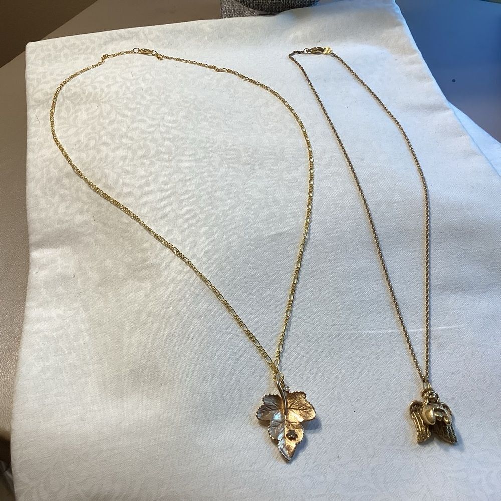 Elegant Gold Leaf and Avon Angel Pendant Necklace Set